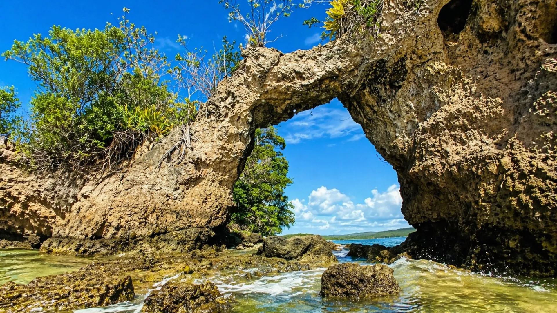 ilha-pedra-furada (1)